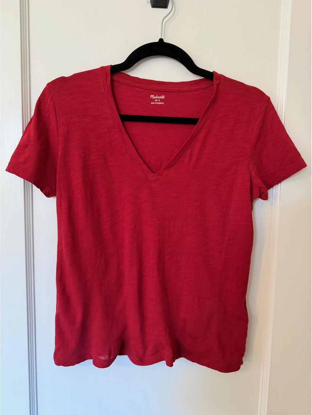 Madewell Red V Neck Tee Size S